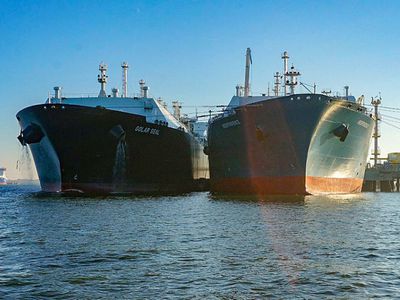 "Lietuvos energijos tiekimas" (LET) продала финской газовой компании "Gasum" два груза СПГ - Энергетика