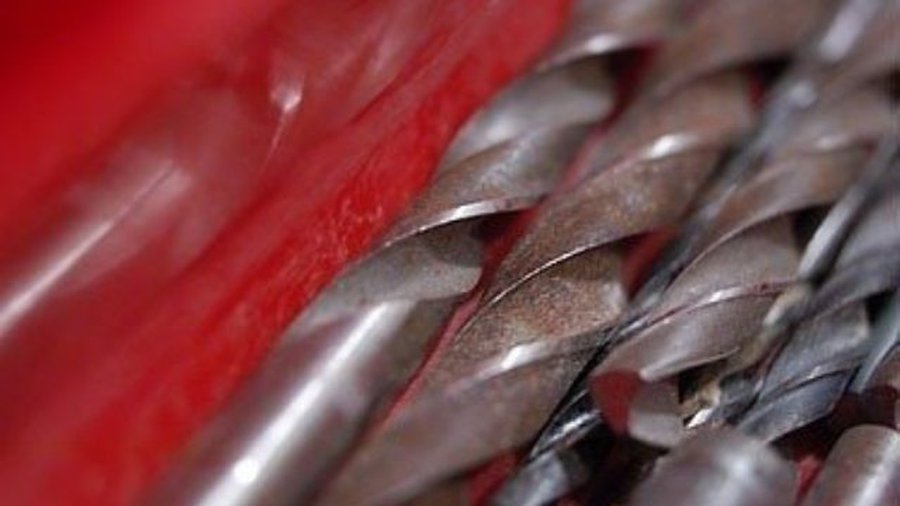 Скандал в Молдове: пациентов оперировали дрелью и плоскогубцами - В Мире