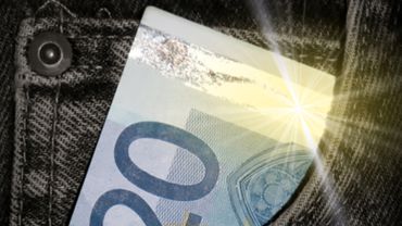 Минимальная зарплата в странах ЕС до и во время кризиса: застой в Прибалтике и на Балканах