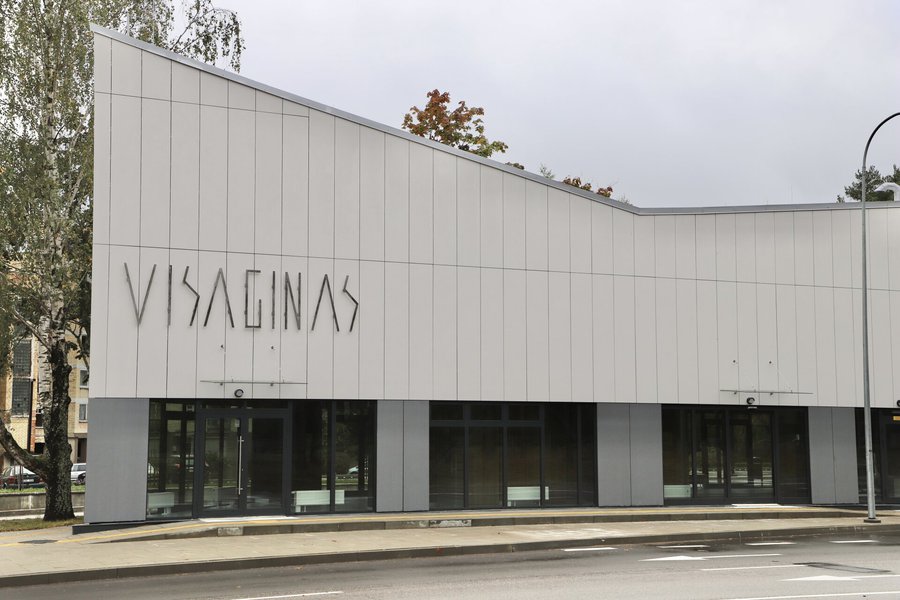 Новости автовокзала. Будут ли билеты продаваться в кассе, работают ли камеры хранения, и можно ли оправлять посылки (видео) - В Висагинасе