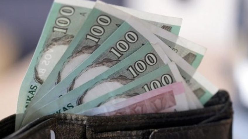 В Литве нельзя будет расплачиваться наличными за покупки дороже 10 тыс. литов