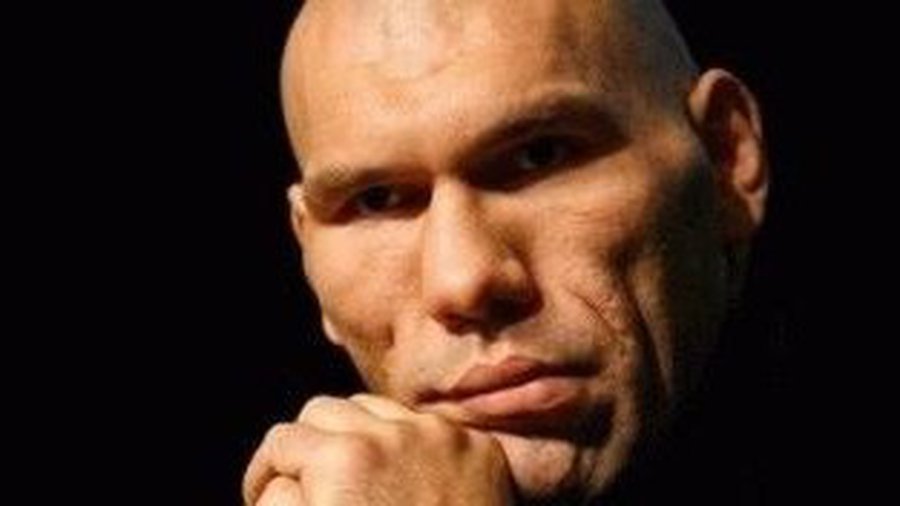 Валуев проиграл титул чемпиона мира - Культурные и спортивные мероприятия