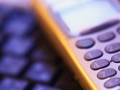 Почти 100 клиентов банка SEB стали жертвами телефонных мошенников - Происшествия и криминал