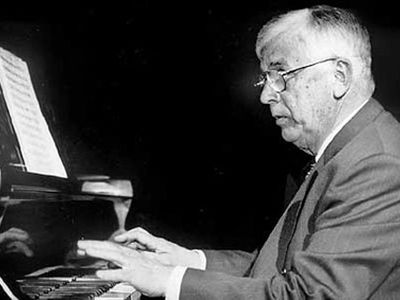 На музыку Паулса в Санкт-Петербурге создадут спектакль о шестидесятниках
 - Культурные и спортивные мероприятия