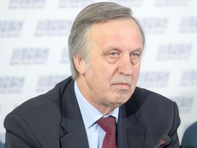 Профессор Повилас Гилис назвал причины массовой эмиграции - Литва и страны Балтии