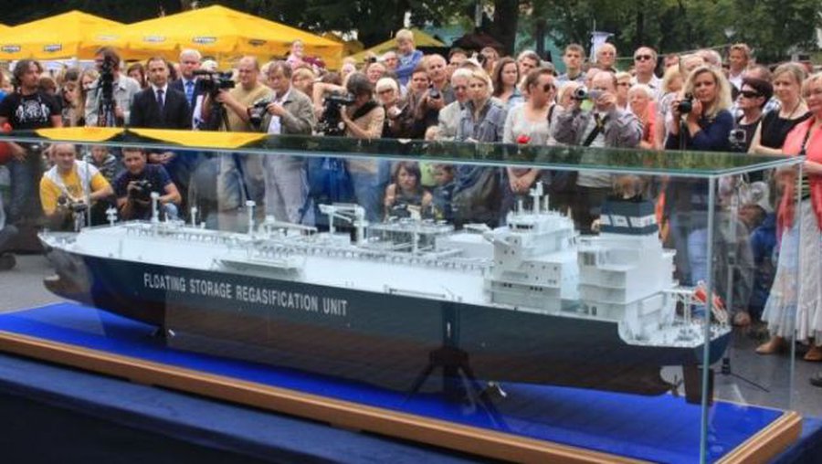 Премьер повторяет: газовый терминал будет построен в срок - Энергетика