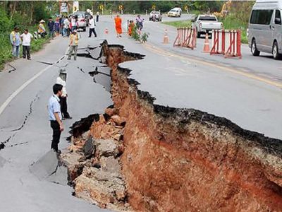 В Мьянме произошло мощное землетрясение магнитудой 7,7, с эпицентром вблизи города Мандалай - В Мире