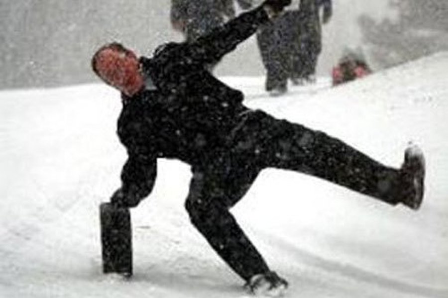 Поскользнулся, упал ....                                                                     - Происшествия и криминал