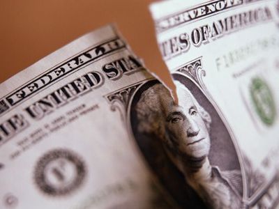 Конец доллара как резервной валюты неизбежен? - В Мире