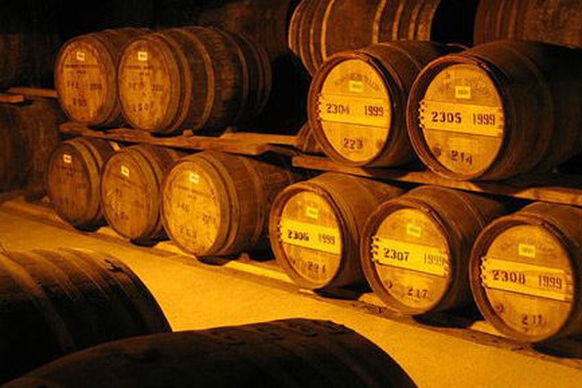 В кризисный год экспорт шотландского виски побил исторический рекорд