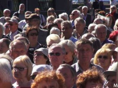 Латвийские пенсионеры пригрозили бойкотом коммунальным счетам - Литва и страны Балтии