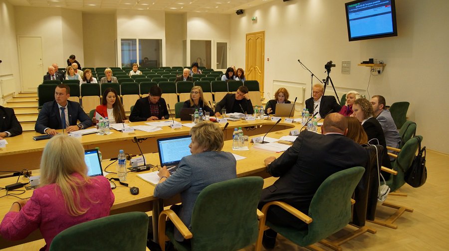 Удастся ли учредить секретариат мэра и Совета? Первая попытка провалилась - В Висагинасе