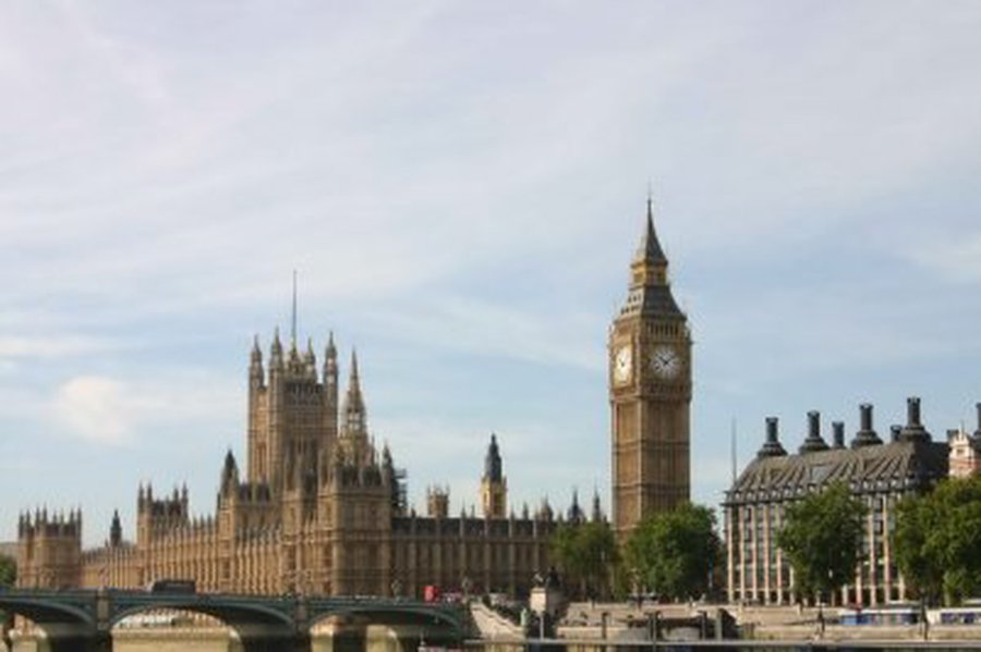 У Великобритании начинается «французская болезнь» 
 - В Мире